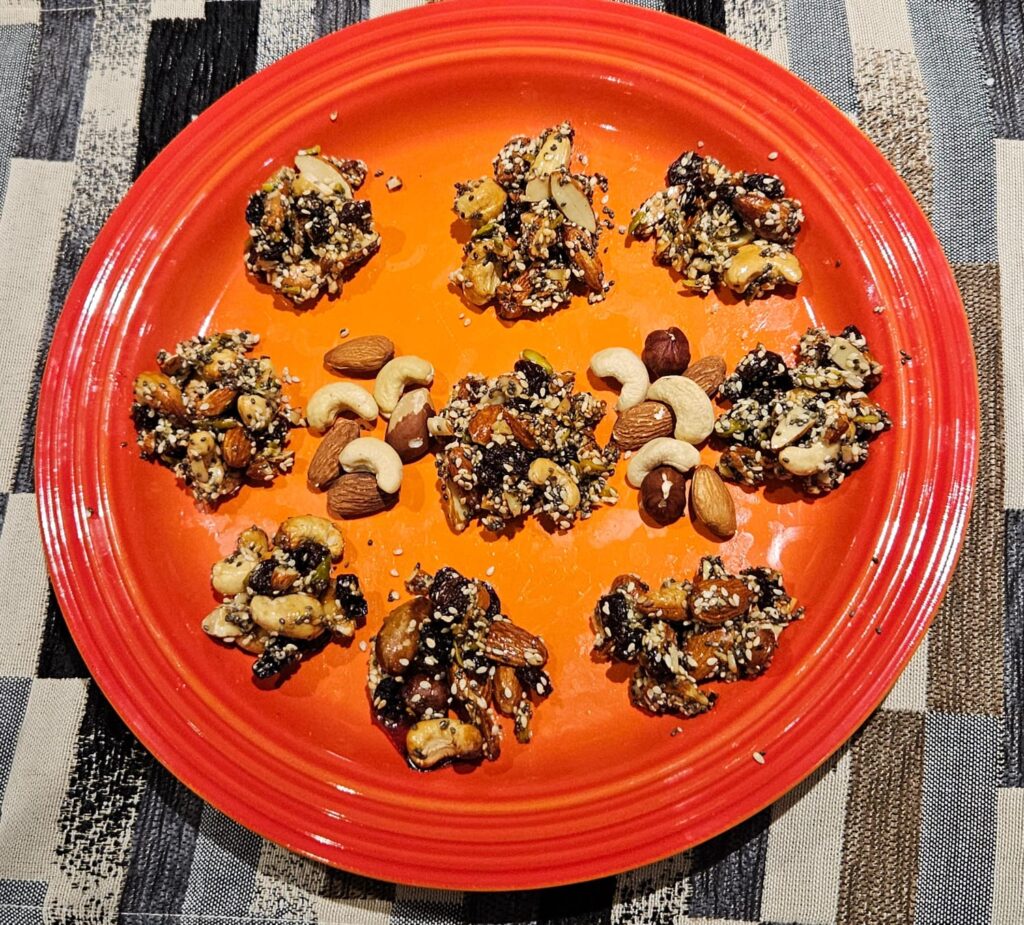 Crunchy Nut & Seed Rounds/ Clusters