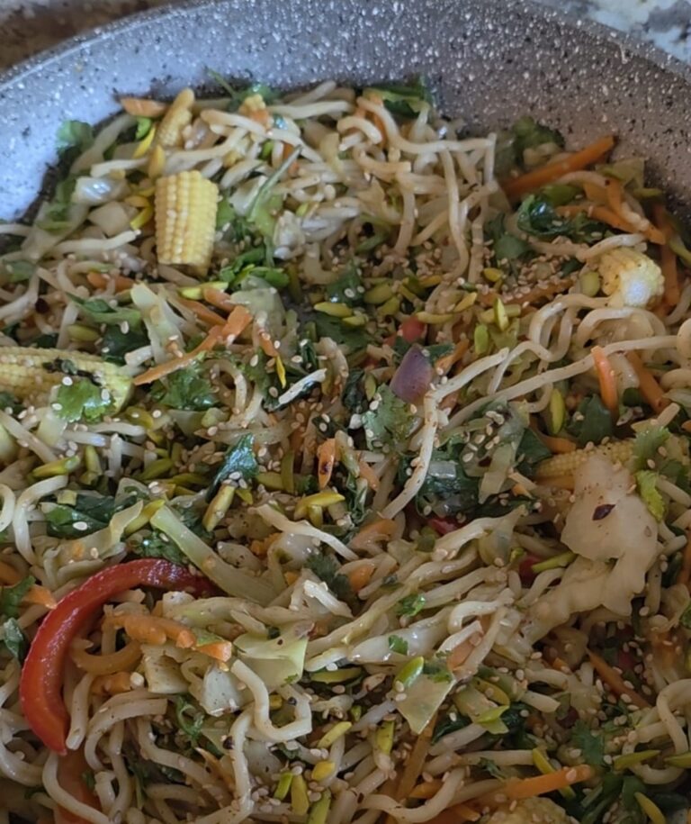 Easy stir fried veggies with soy & garlic sauce