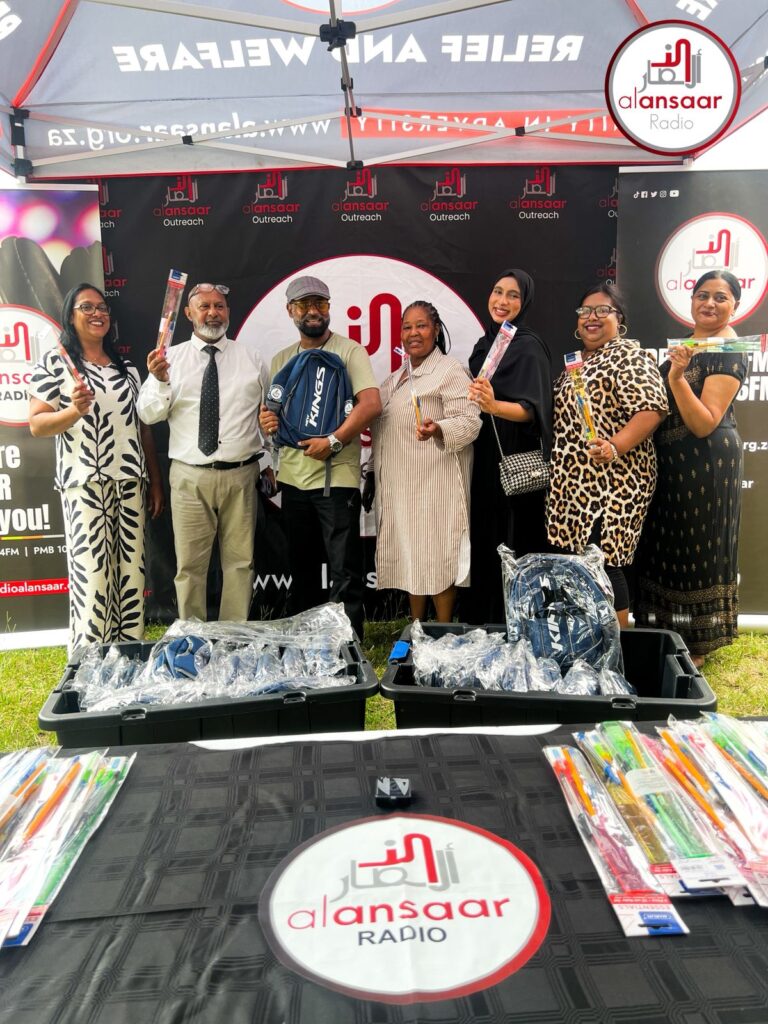 Al Ansaar Outreach and Breakfast Rush Team Bring Smiles to Hillgrove Primary School